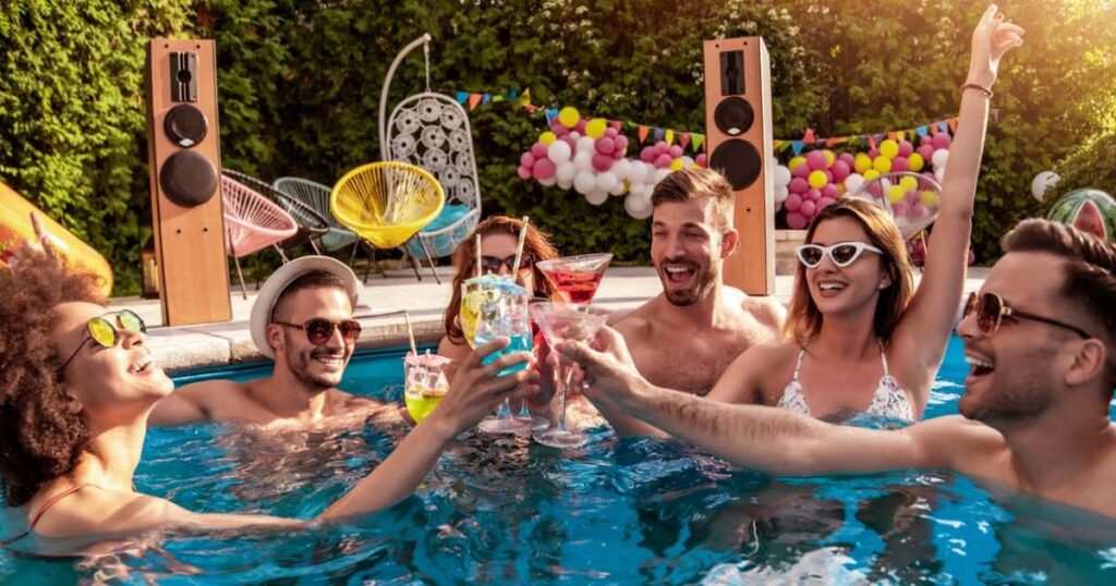 Pool Party Dubai