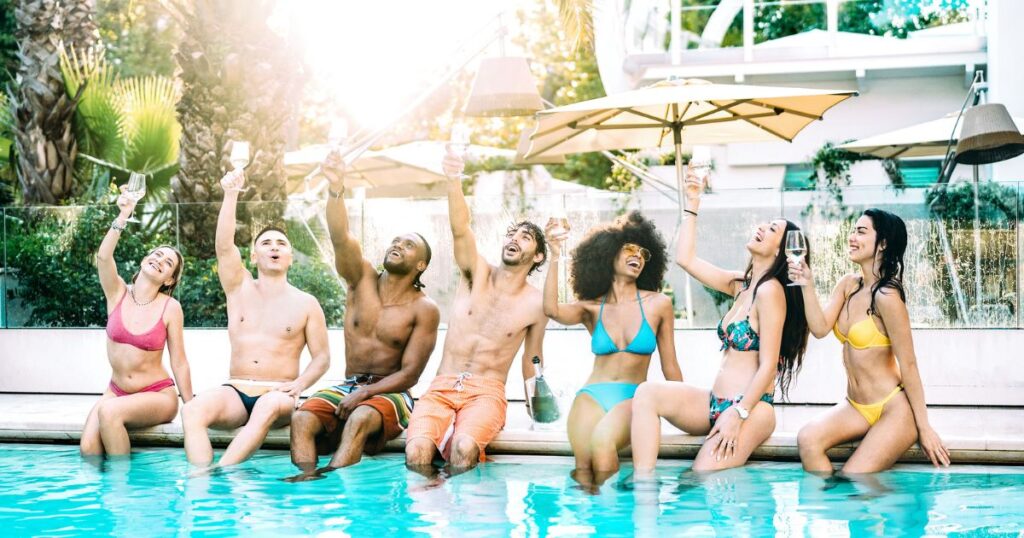 Pool Party Dubai