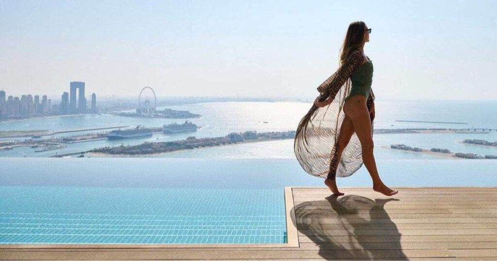 Aura Skypool, Dubai