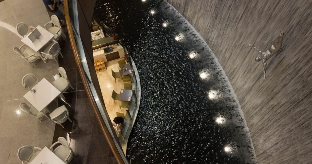 Dubai Mall Waterfall